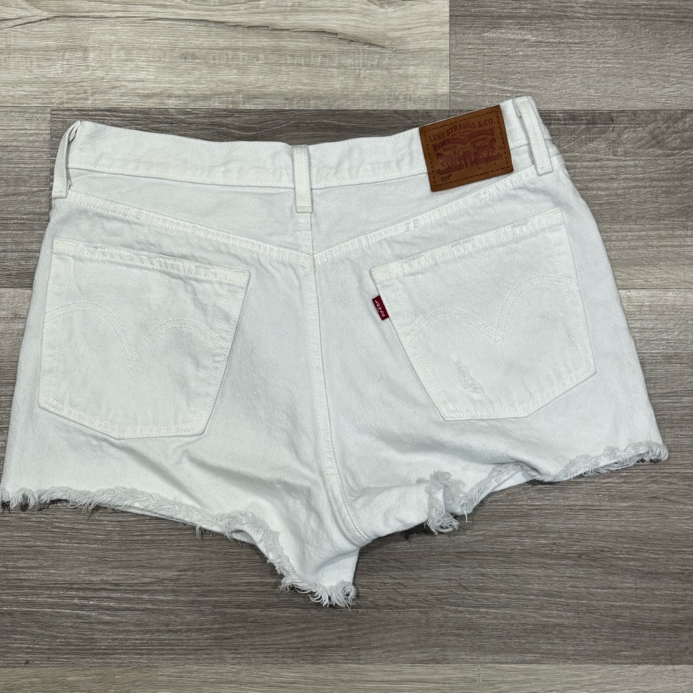 Levi’s 501 White Denim Shorts – Size 30 - Picture 6 of 11
